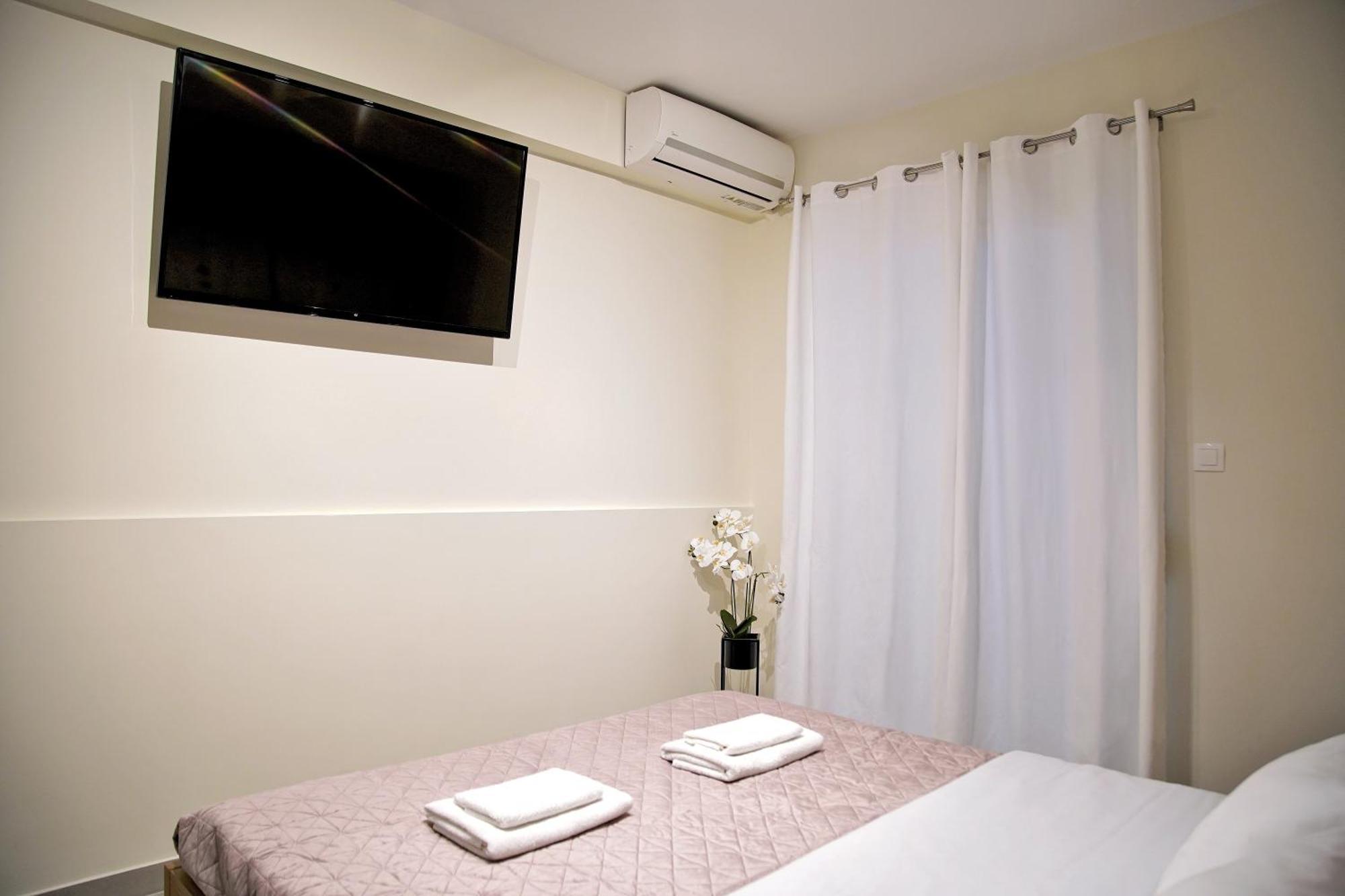 Attiki Sunshine Apartment With Terrace Vipgreece Athens Exterior photo
